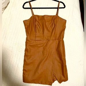 Altar’d State faux leather romper - color: rust, Size L